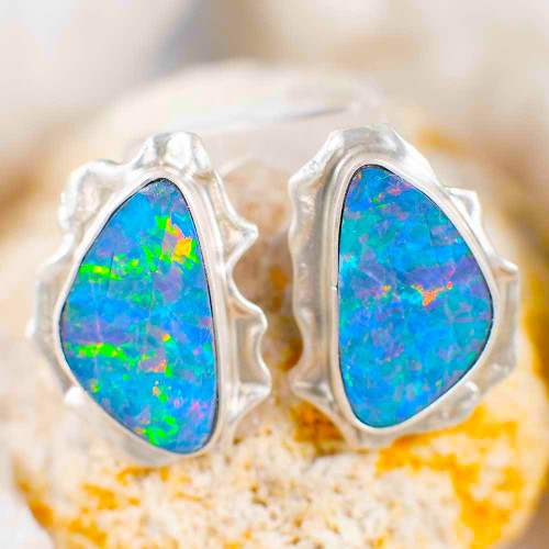 *1 A GEM JEWELER STERLING SILVER OPAL EARRINGS